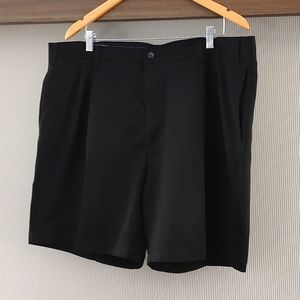 *IVY CREW* Black Golf Shorts (Sz 42) -- EUC!!